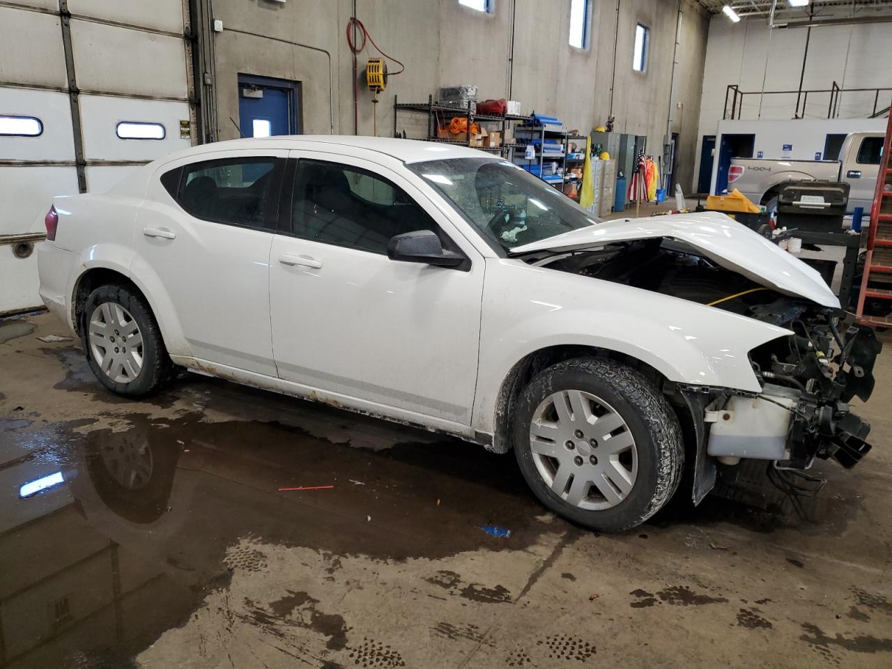 2014 Dodge Avenger - Image 4