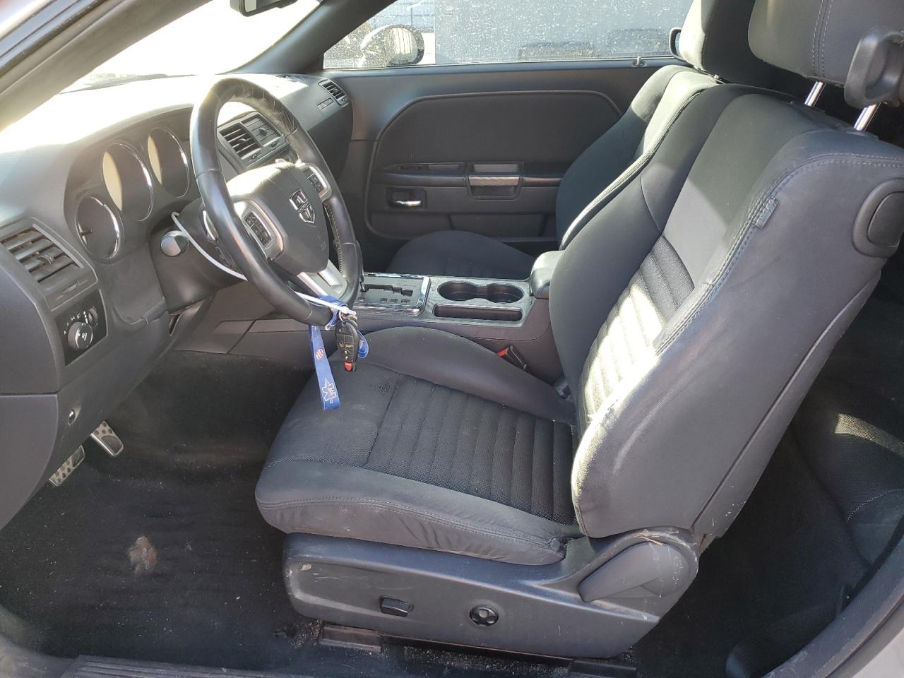 2013 Dodge Challenger - Image 7