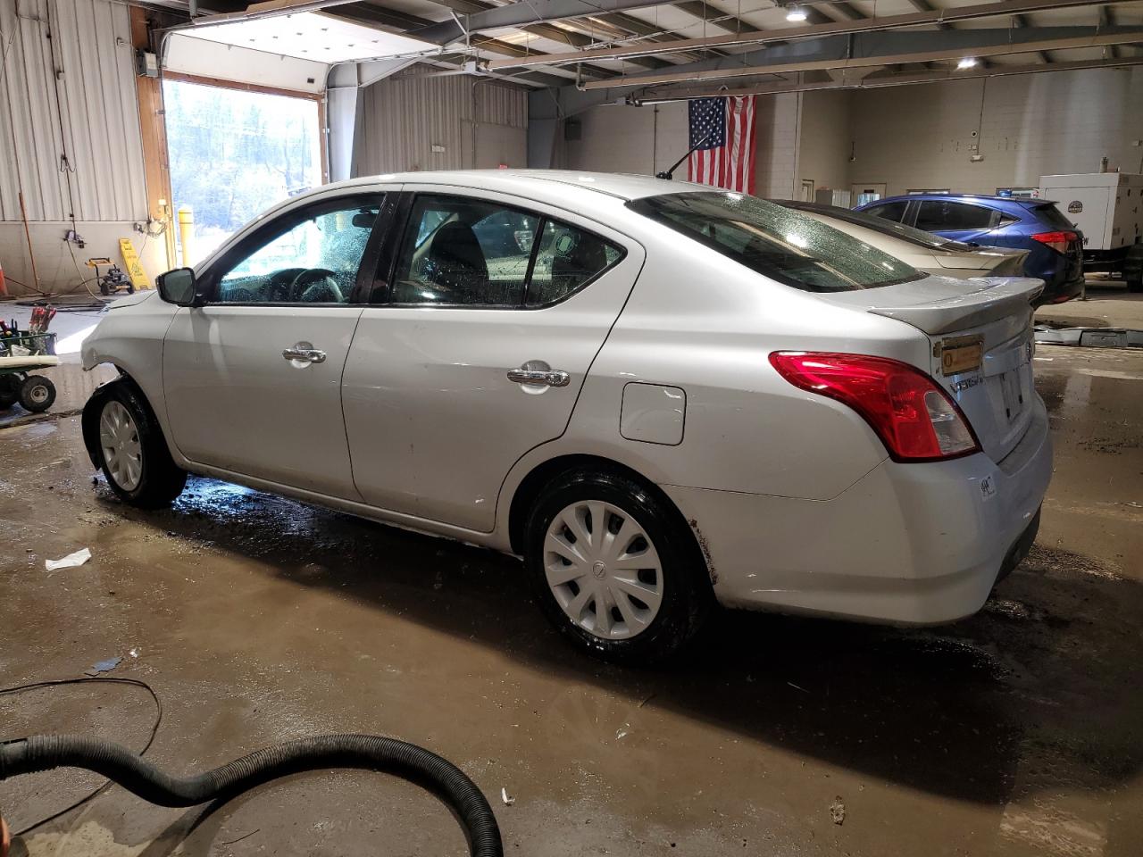 2017 Nissan Versa - Image 2