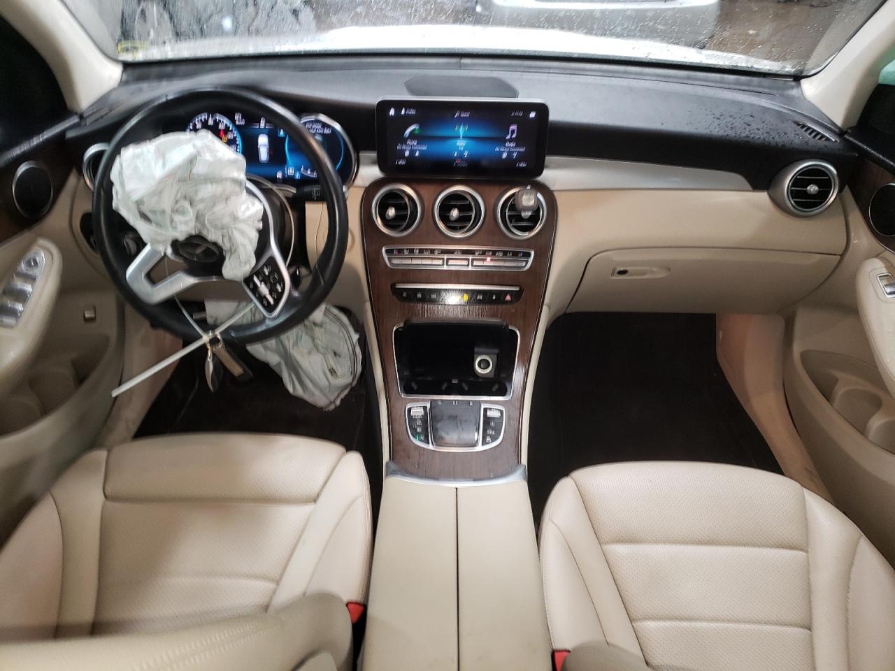 2021 Mercedes-Benz GLC - Image 8