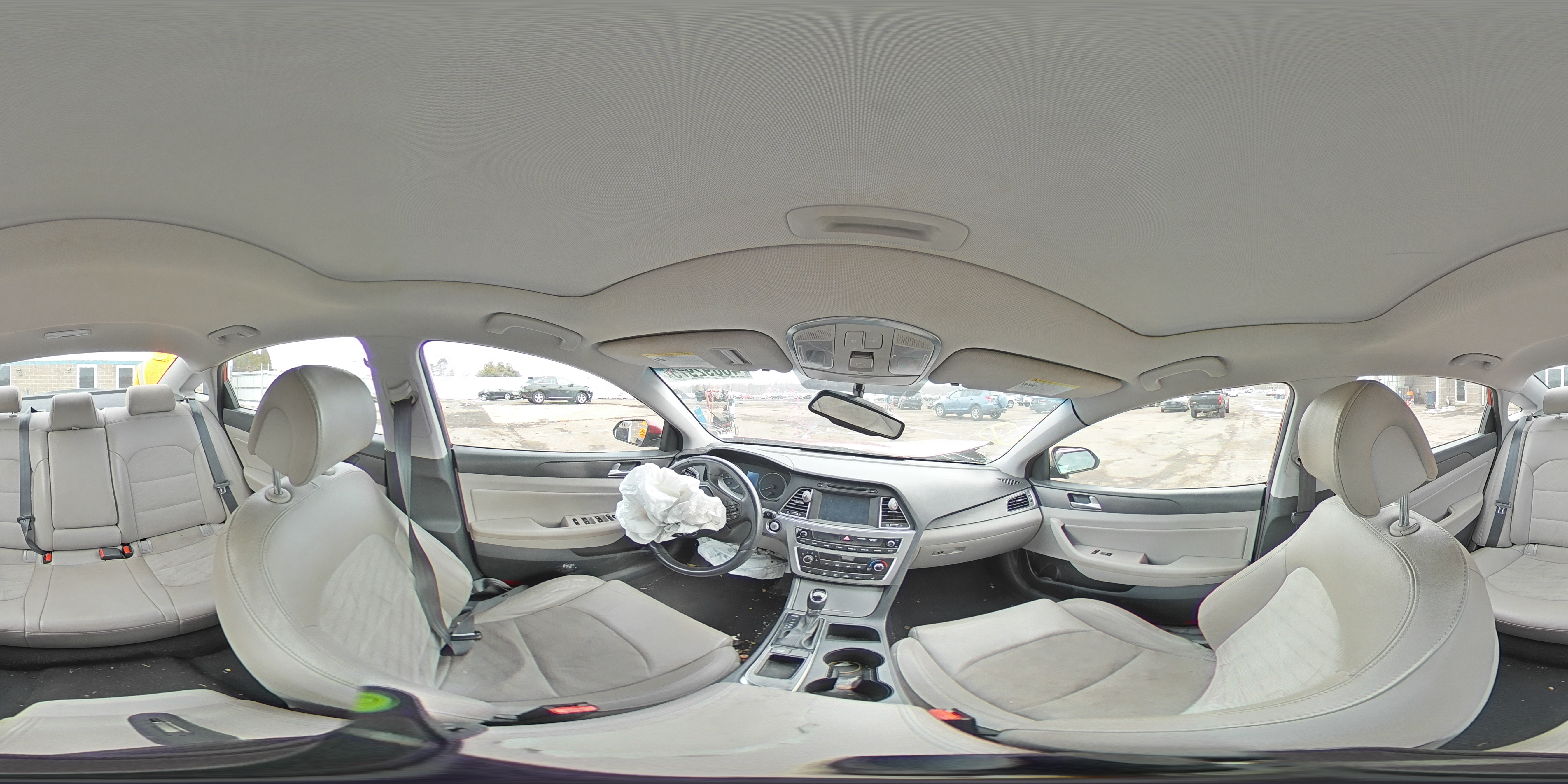 2016 Hyundai Sonata - Image 13