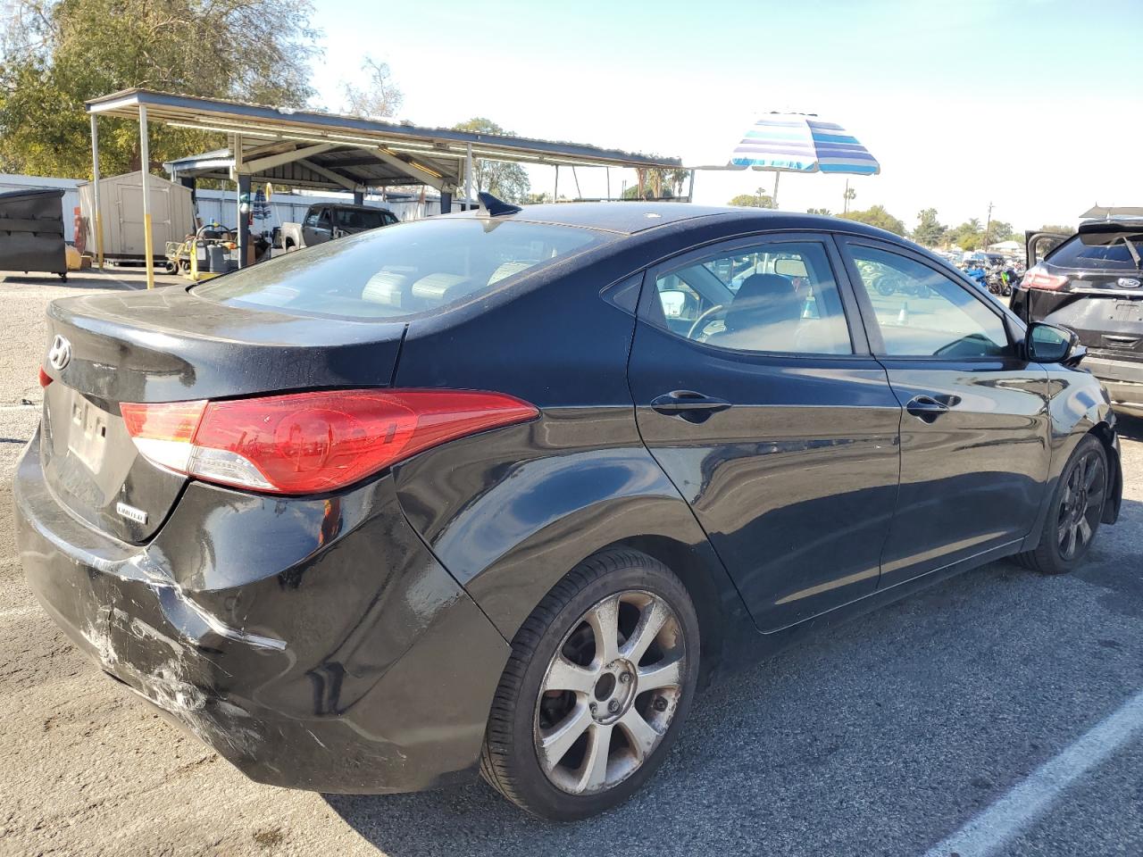 2012 Hyundai Elantra - Image 3