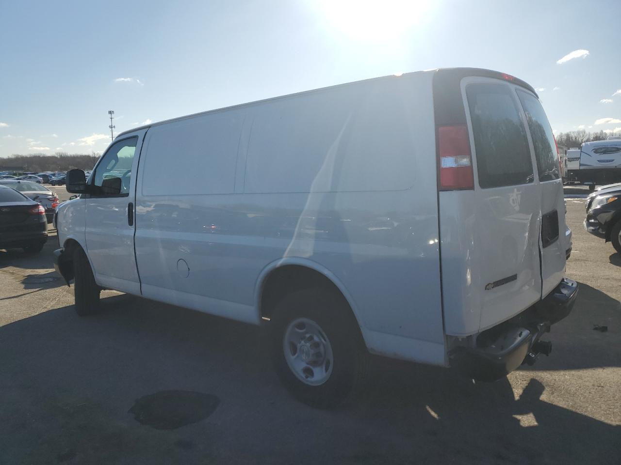 1GCWGAFP3P1256086 CHEVROLET EXPRESS 2023