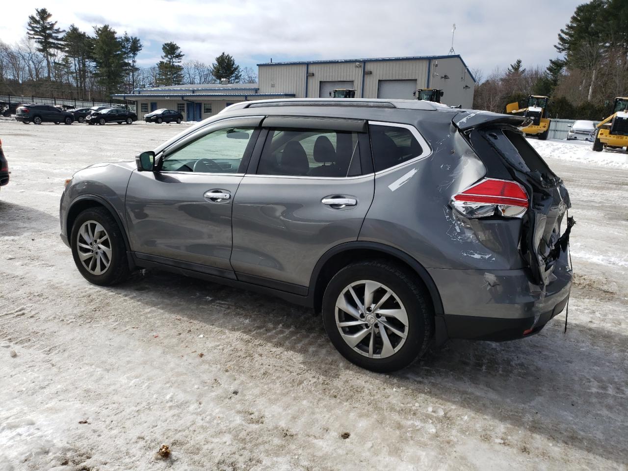 2014 Nissan Rogue - Image 2