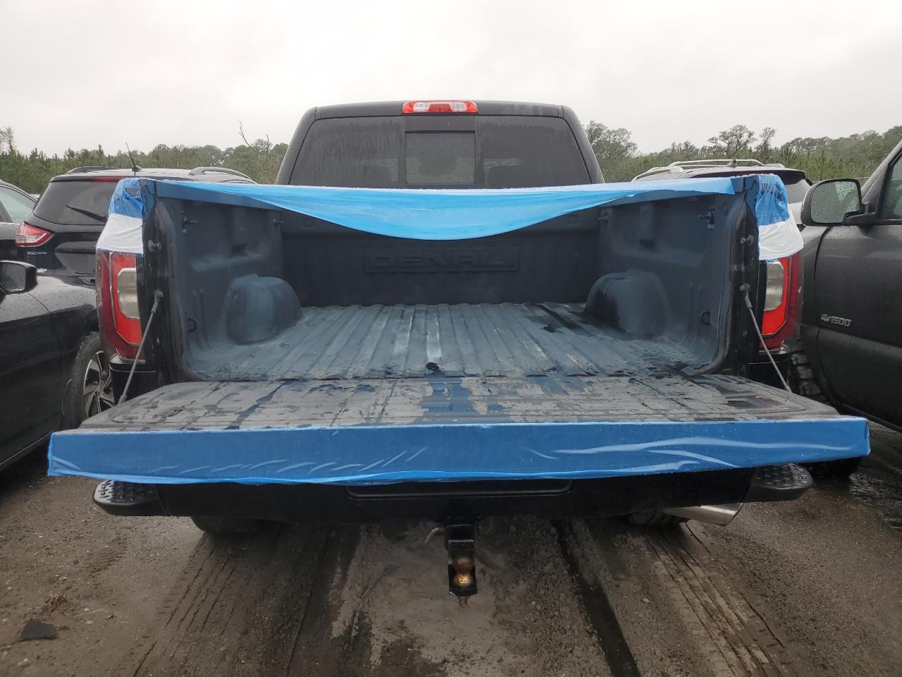 2018 GMC Sierra - Image 6