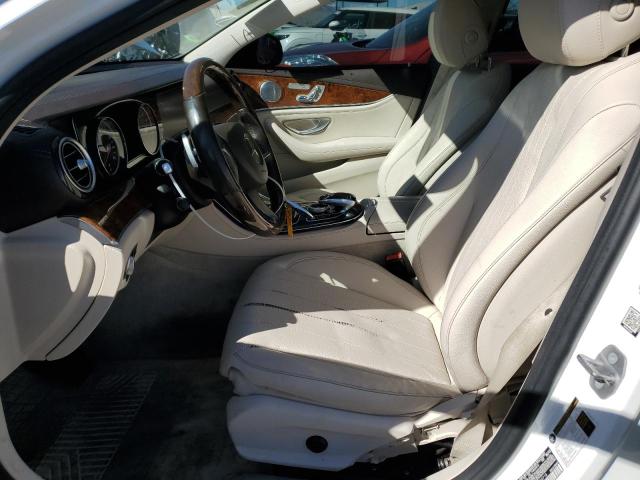 Sedans MERCEDES-BENZ E-CLASS 2017 Biały