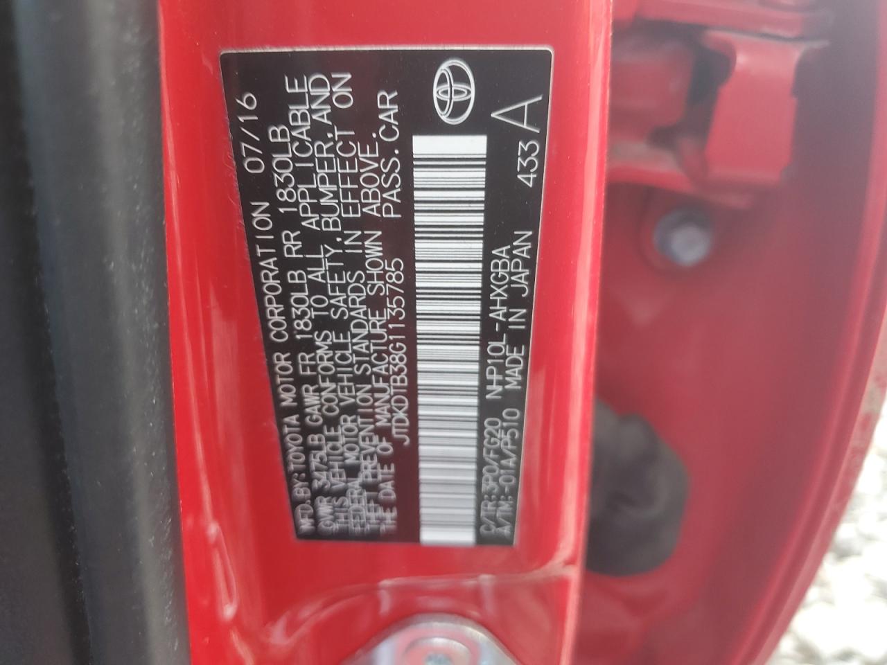 JTDKDTB38G1135785 TOYOTA PRIUS 2016
