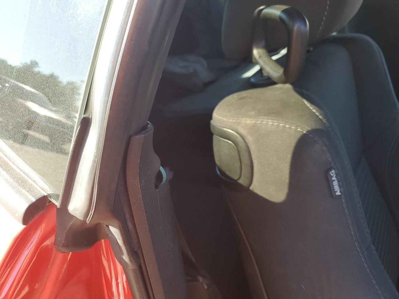 2018 Dodge Challenger - Image 10