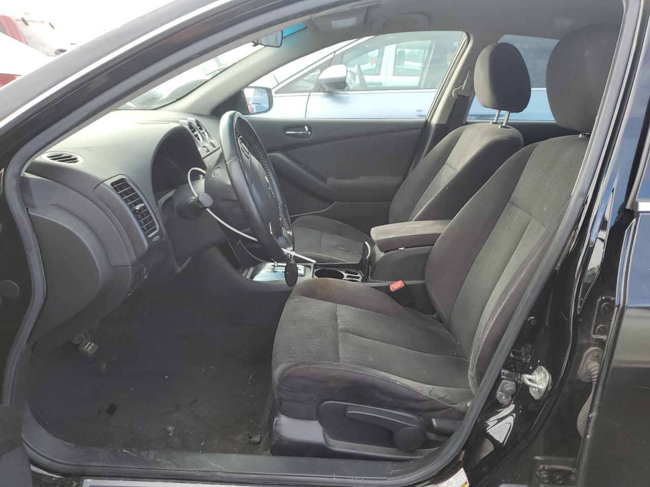 2011 Nissan Altima - Image 7