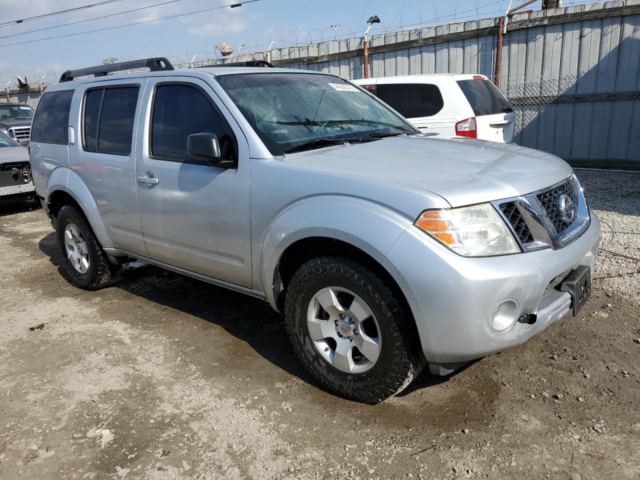 2009 Nissan Pathfinder - Image 4