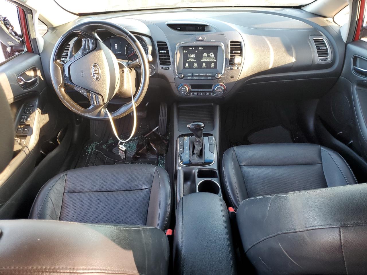 2017 Kia Forte - Image 8