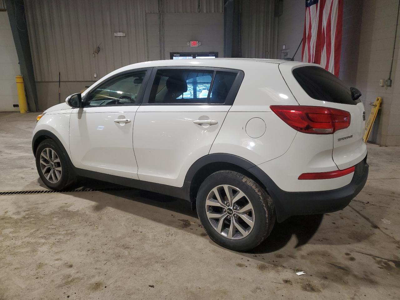 2015 Kia Sportage - Image 2