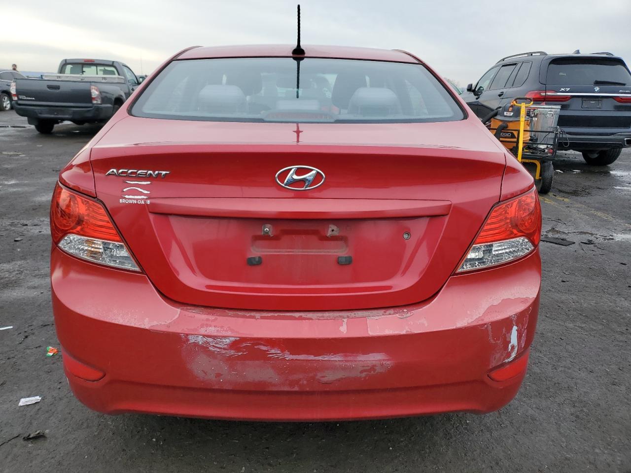 2013 Hyundai Accent - Image 6