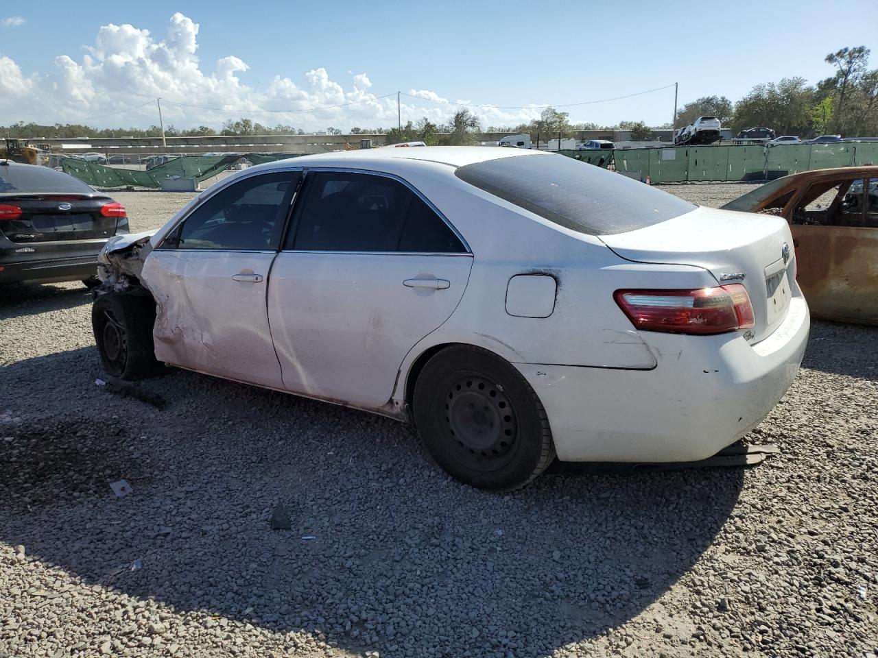 2009 Toyota Camry - Image 2