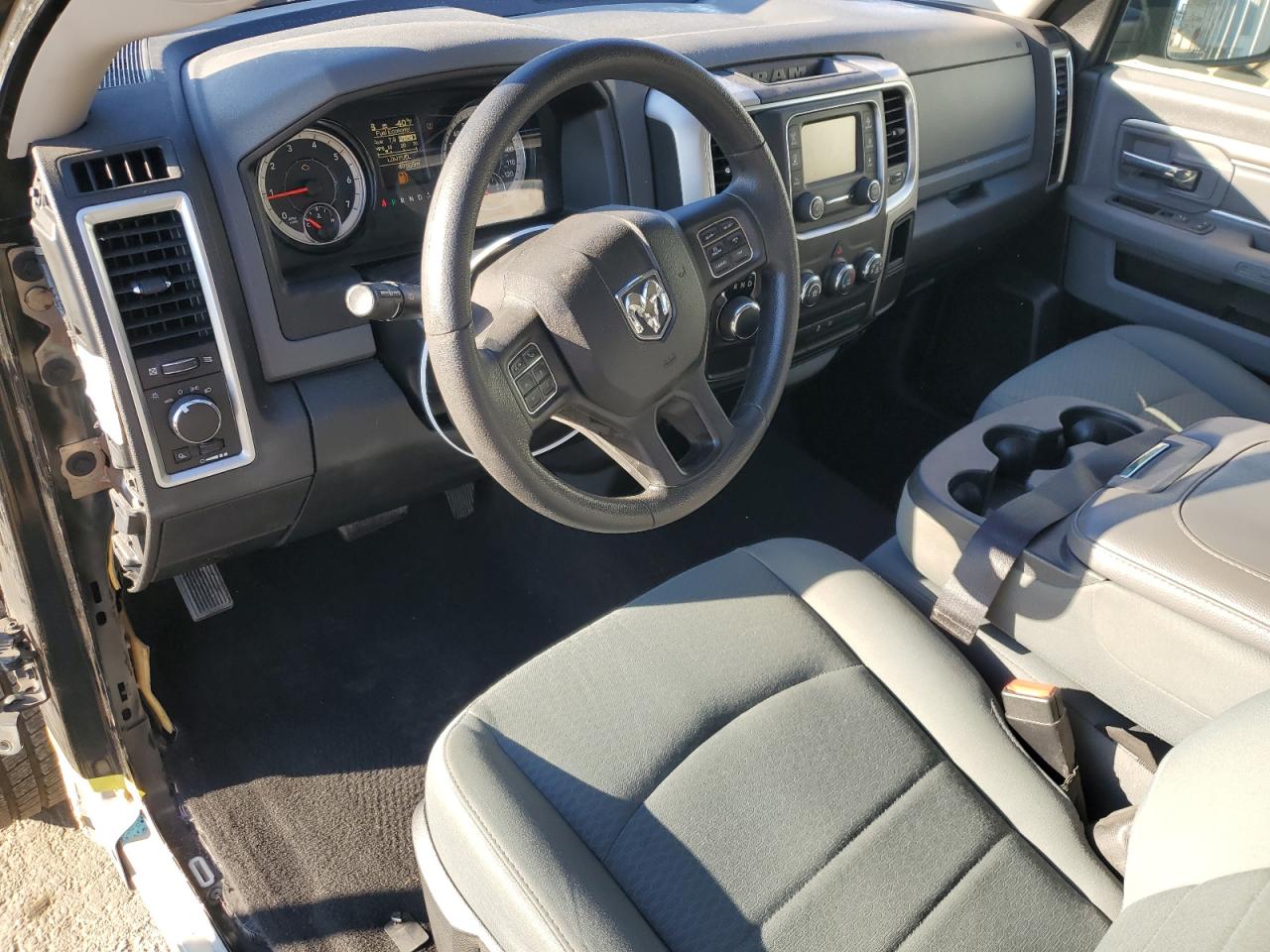 2017 RAM 1500 - Image 8
