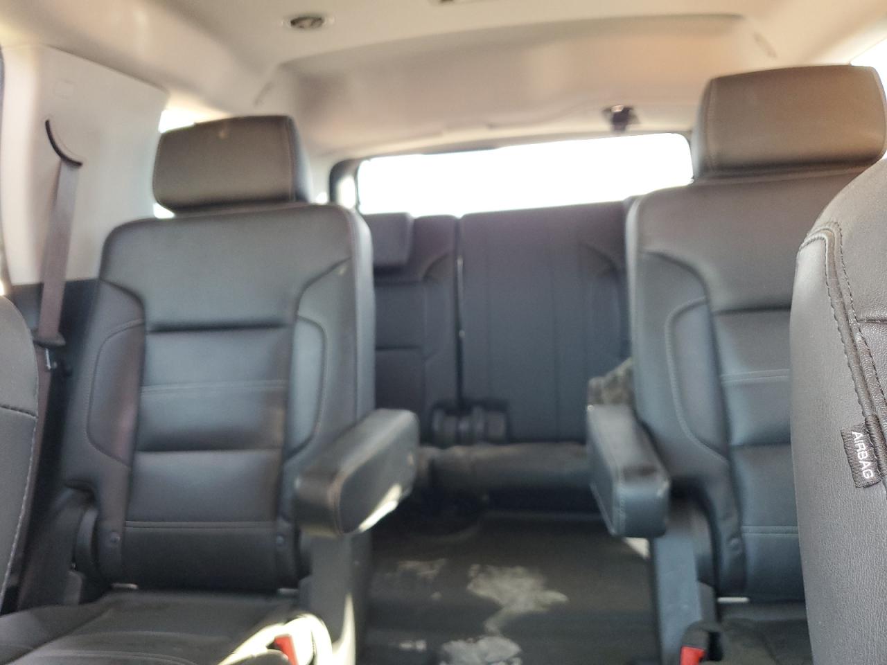 2019 GMC Yukon - Image 10