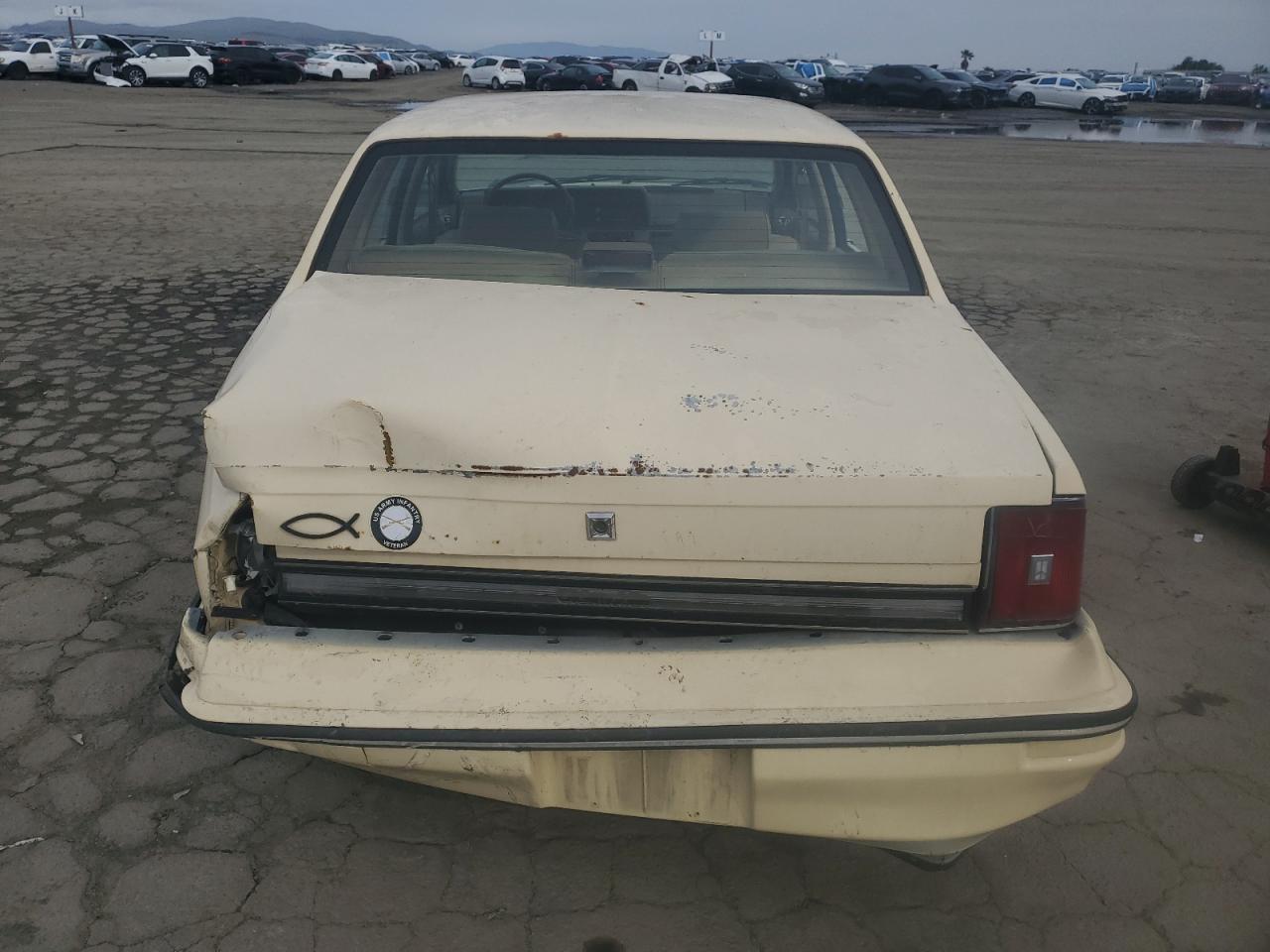 1986 Oldsmobile Cutlass - Image 6