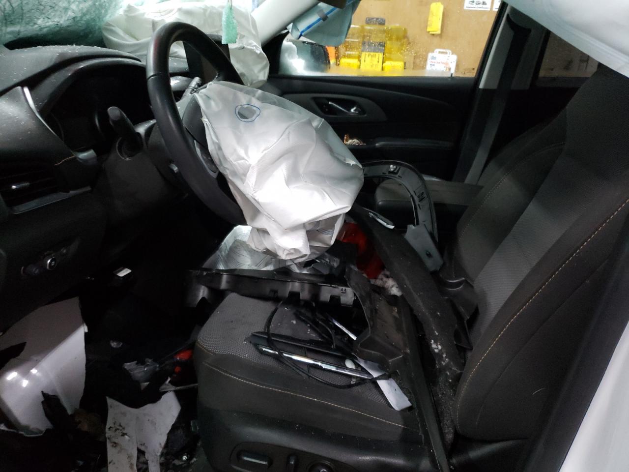 2021 Chevrolet Traverse - Image 7