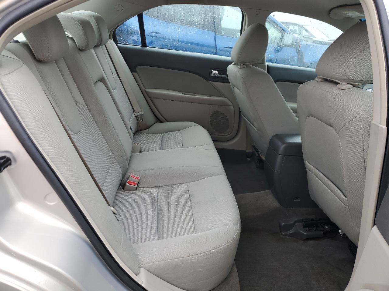 2010 Ford Fusion - Image 10