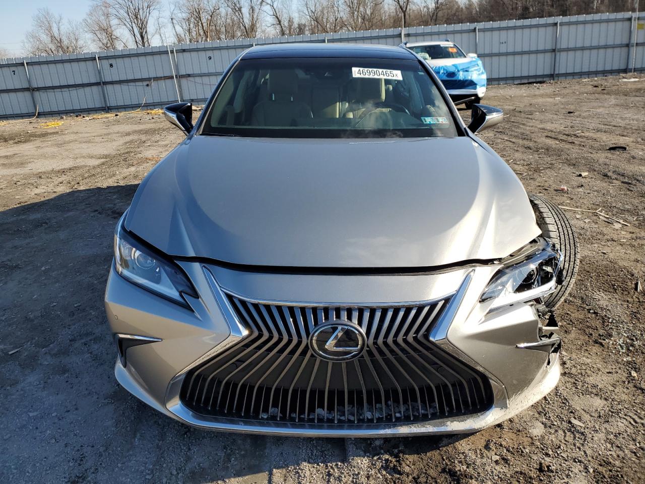 2020 Lexus ES - Image 5