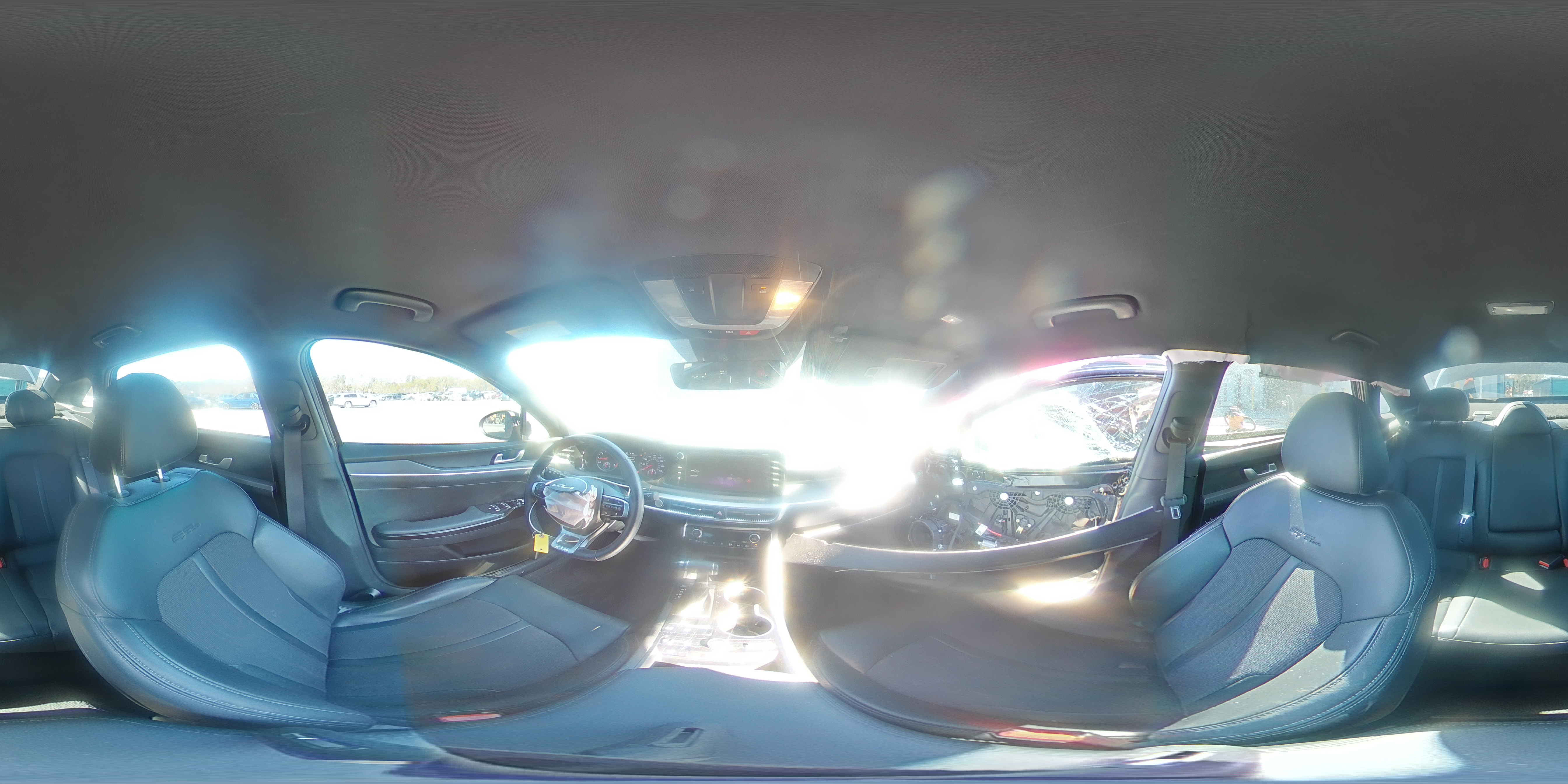 2024 Kia K5 - Image 15