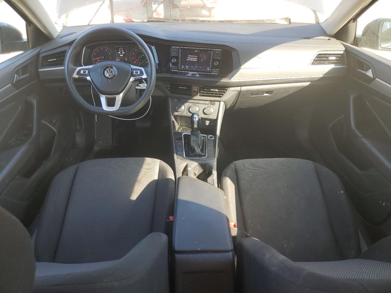 2019 Volkswagen Jetta - Image 8