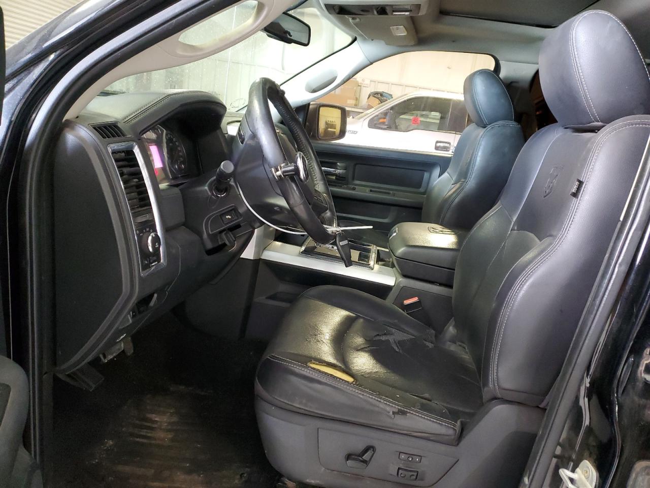 2012 Dodge RAM - Image 7