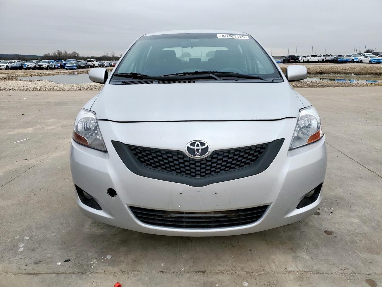 2009 Toyota Yaris - Image 5