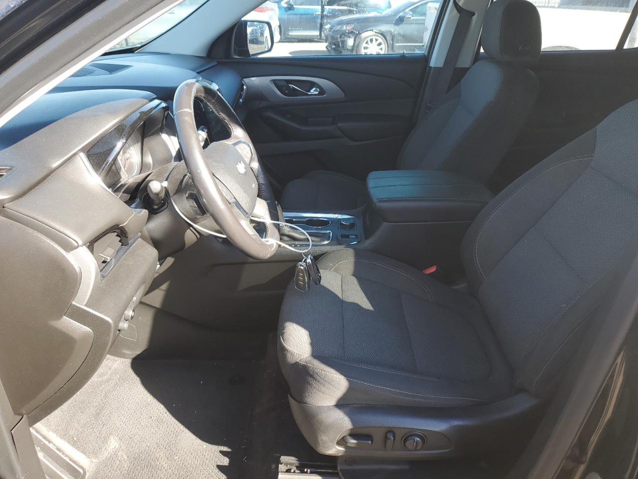 1GNEVGKW4KJ263162 CHEVROLET TRAVERSE 2019