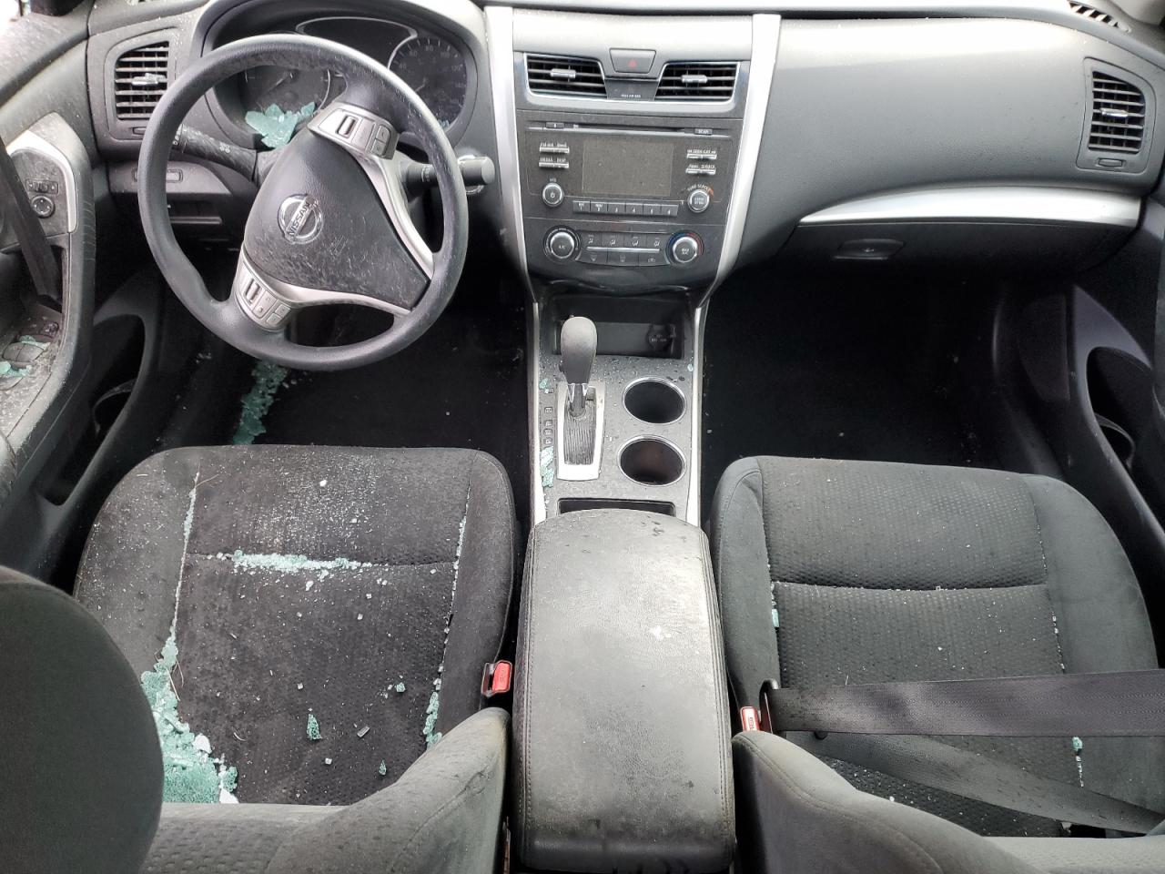 2015 Nissan Altima - Image 8