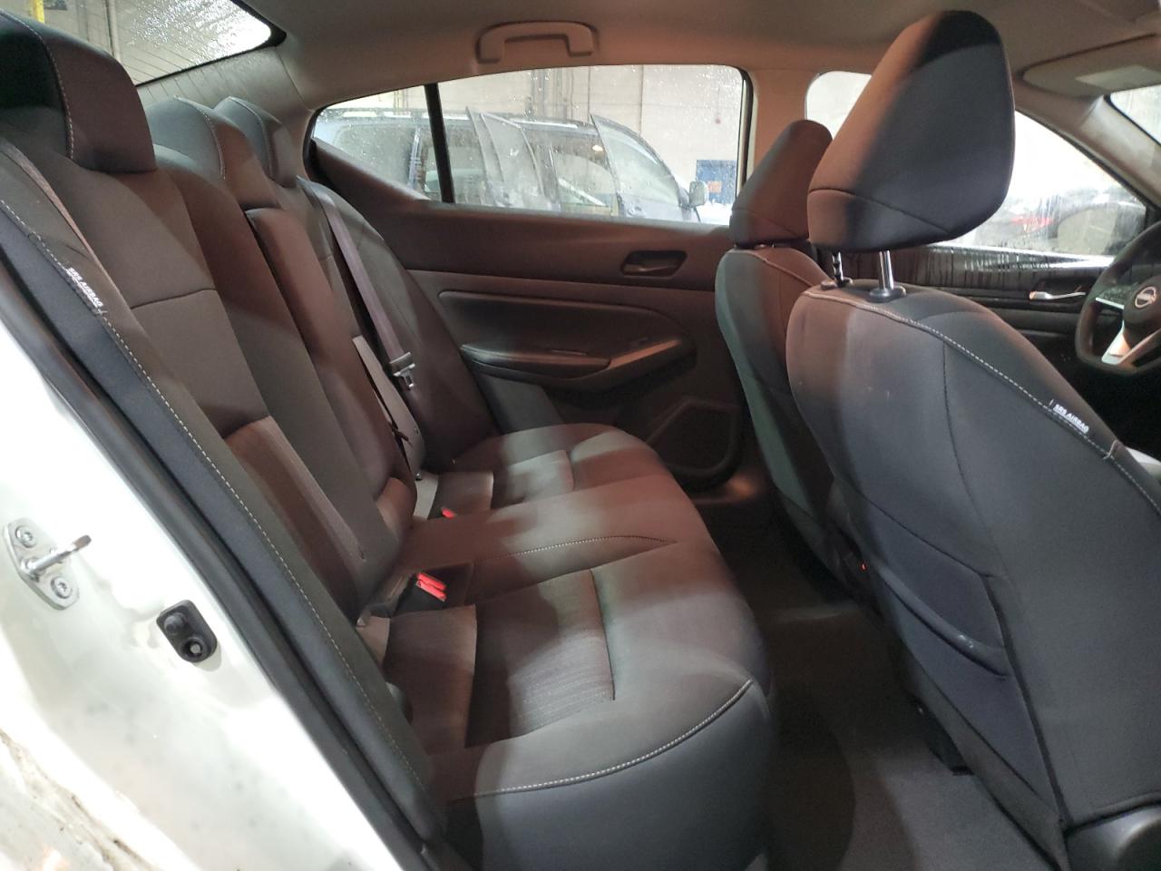 2024 Nissan Altima - Image 10