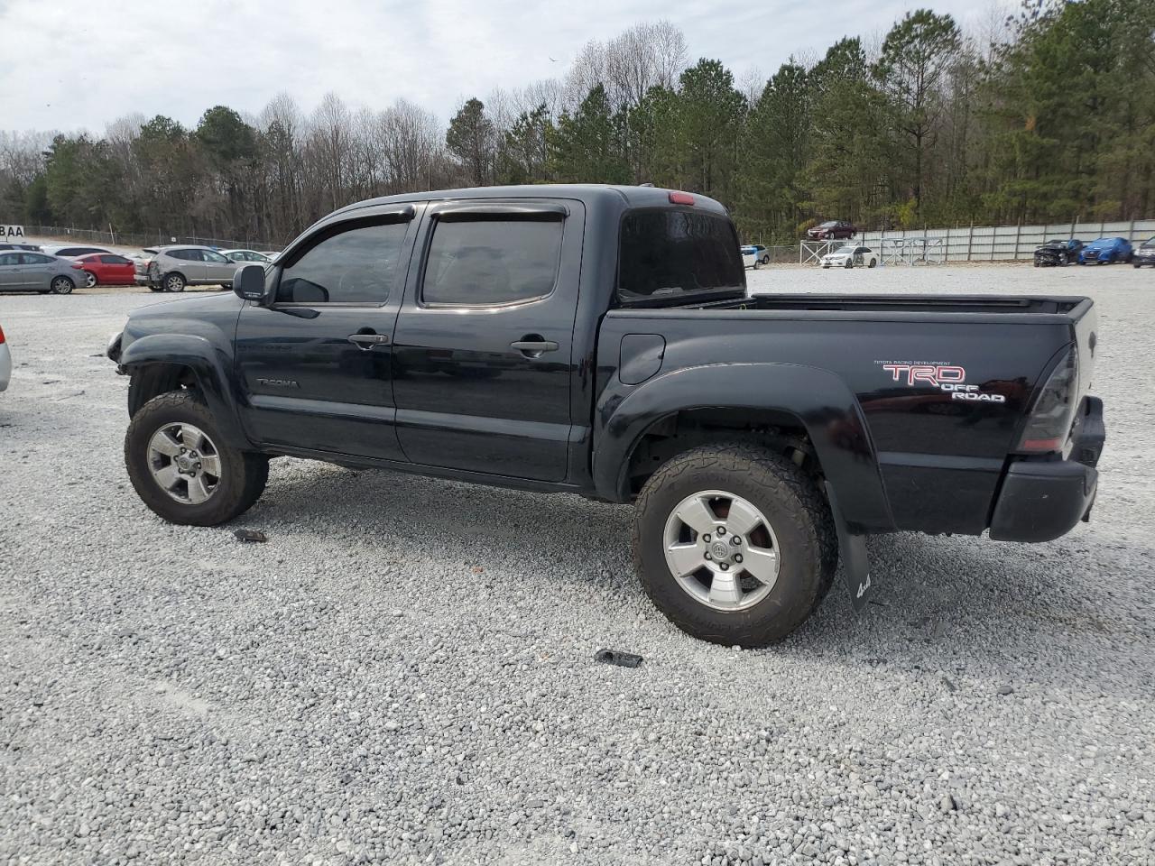 2011 Toyota Tacoma - Image 2