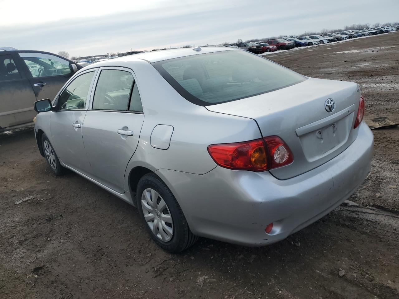2009 Toyota Corolla - Image 2