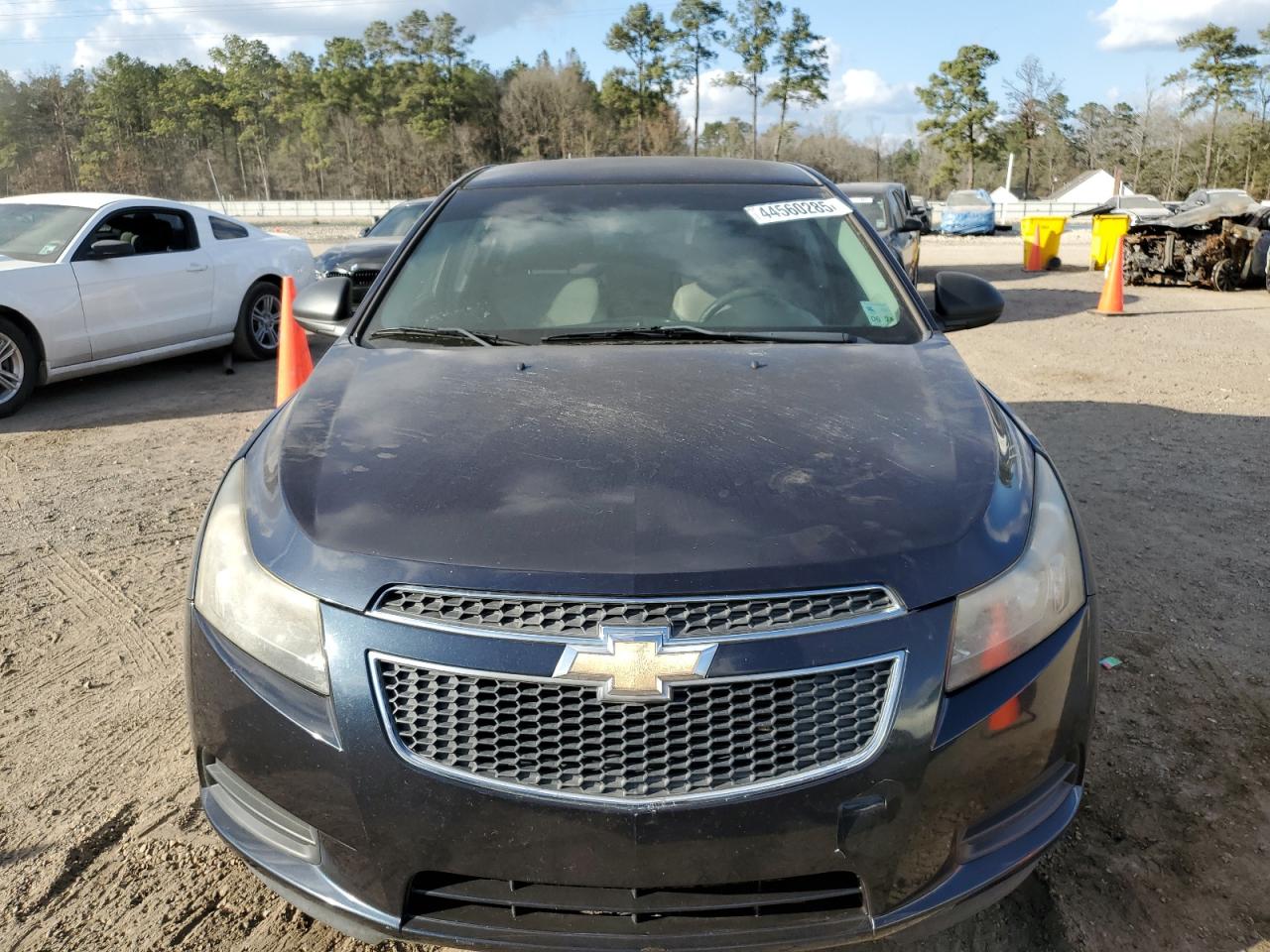 2014 Chevrolet Cruze - Image 5
