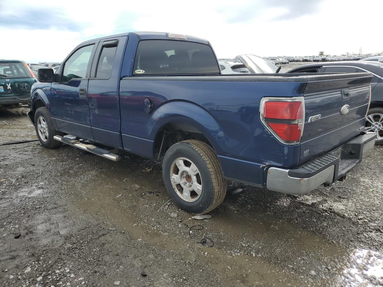 2011 Ford F-150 - Image 2