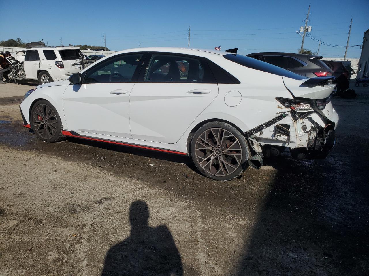 2022 Hyundai Elantra - Image 2