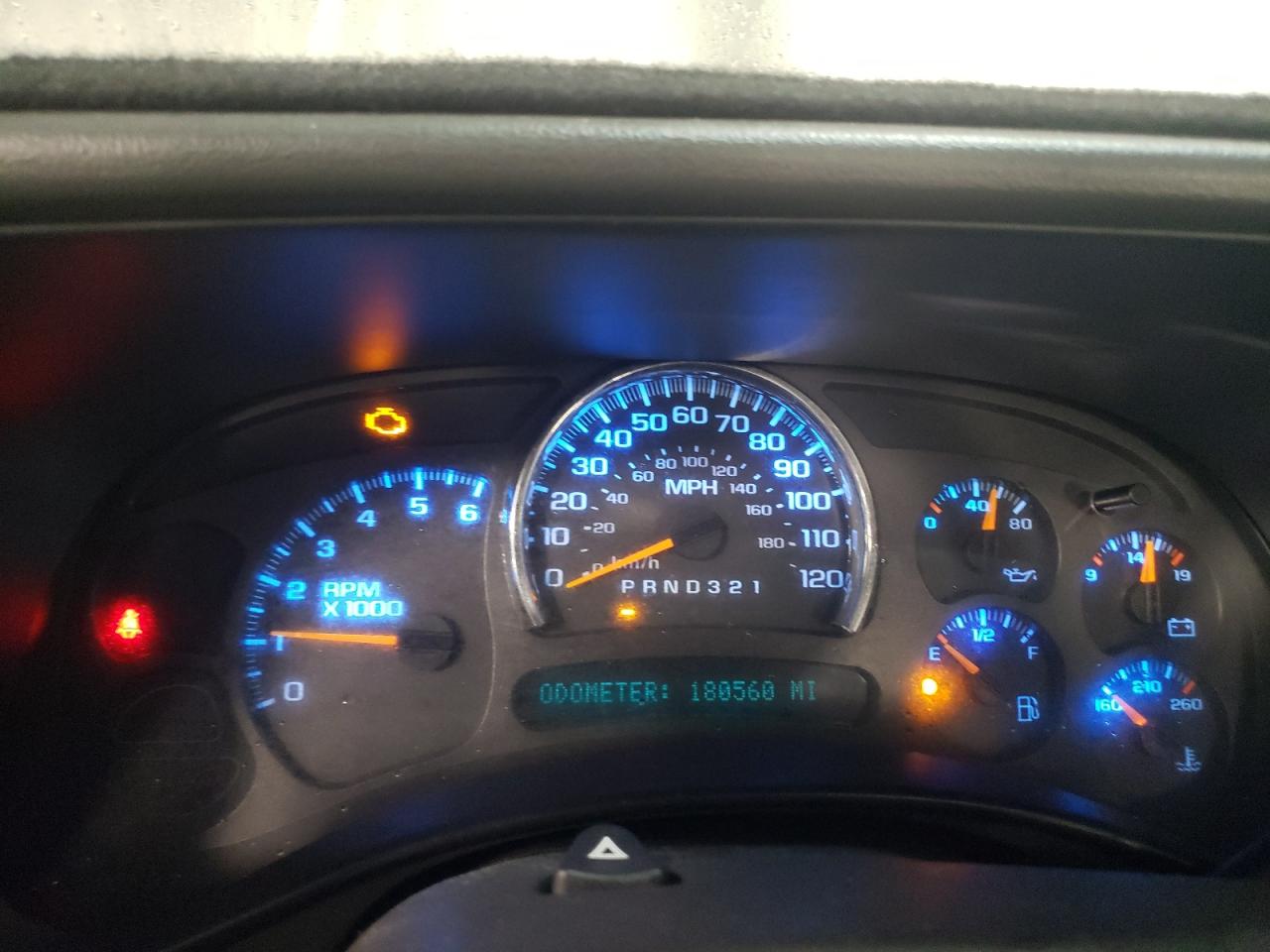 2003 GMC Sierra - Image 9