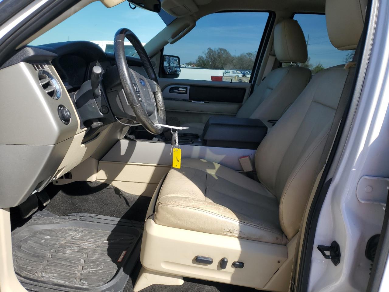 2015 Ford Expedition - Image 7