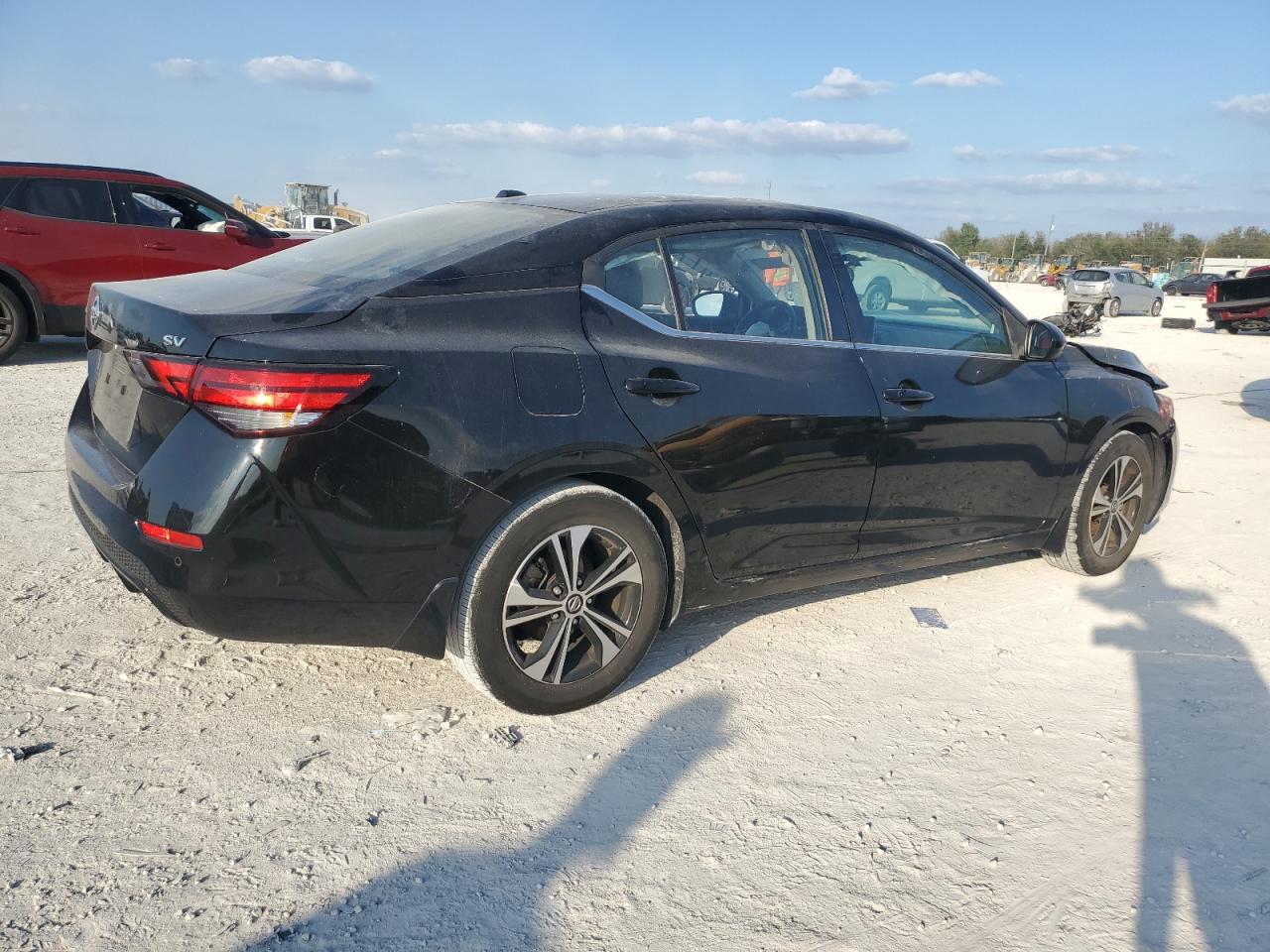 2022 Nissan Sentra - Image 3