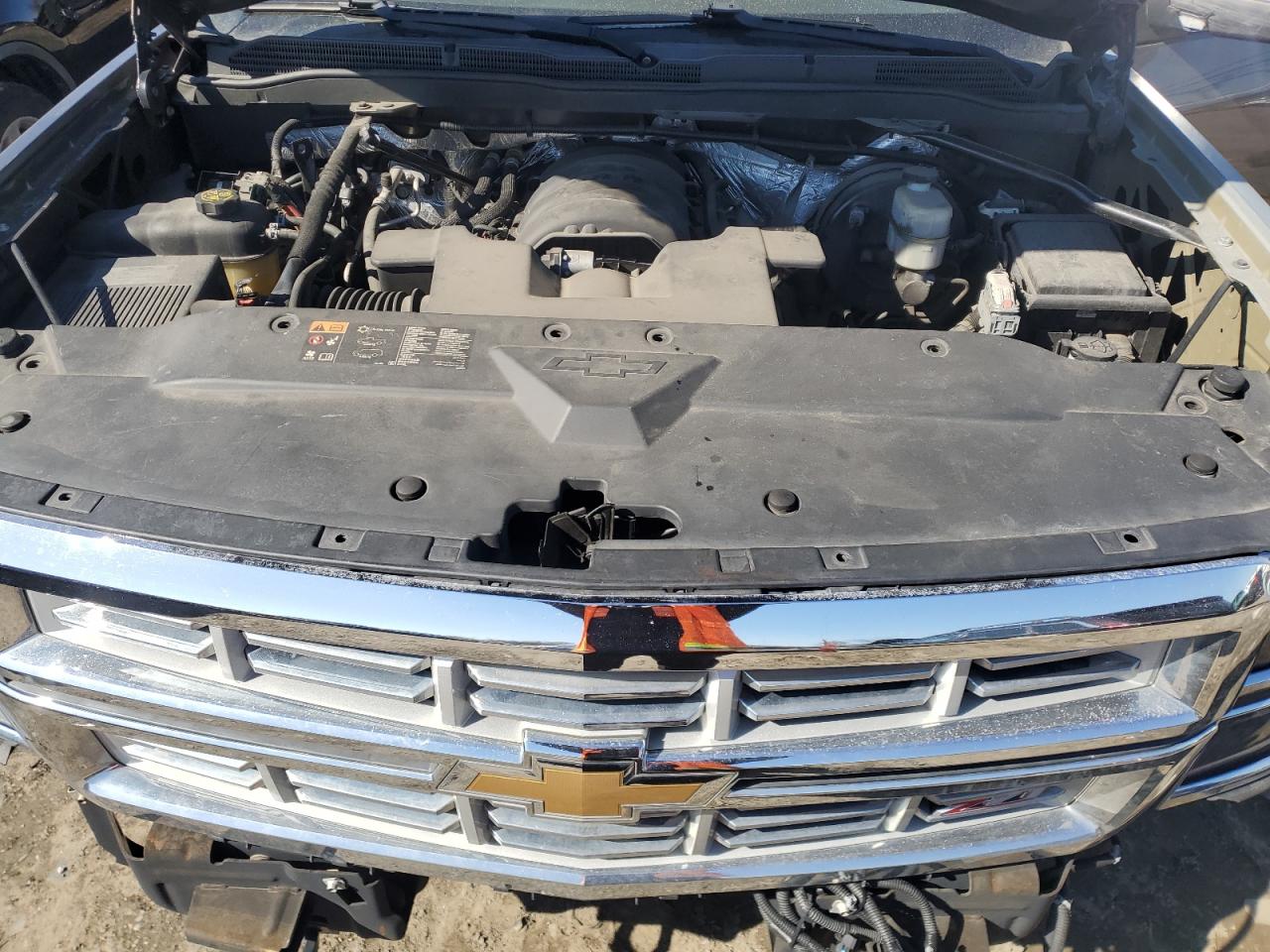 2015 Chevrolet Silverado - Image 11