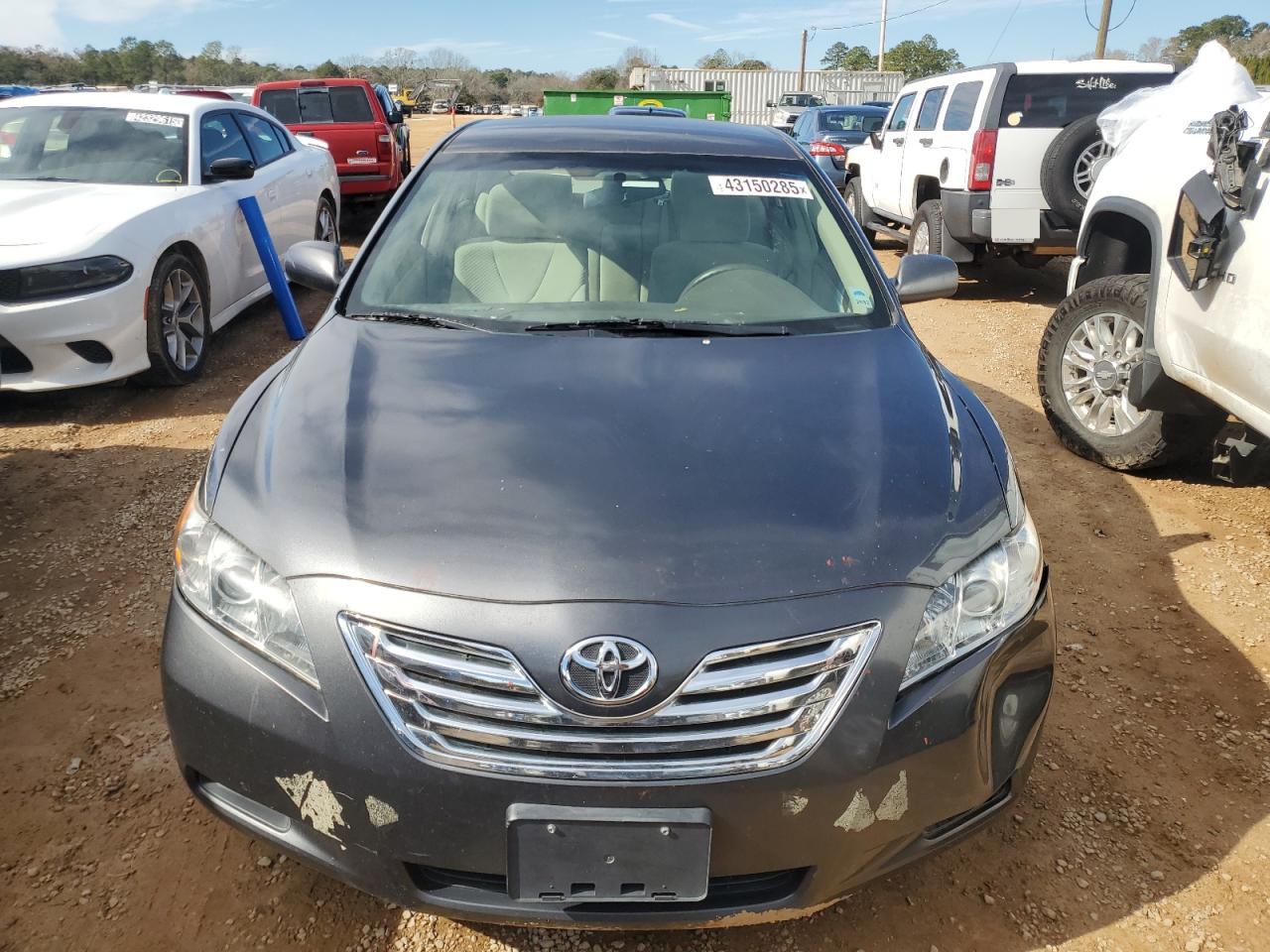 2009 Toyota Camry - Image 5