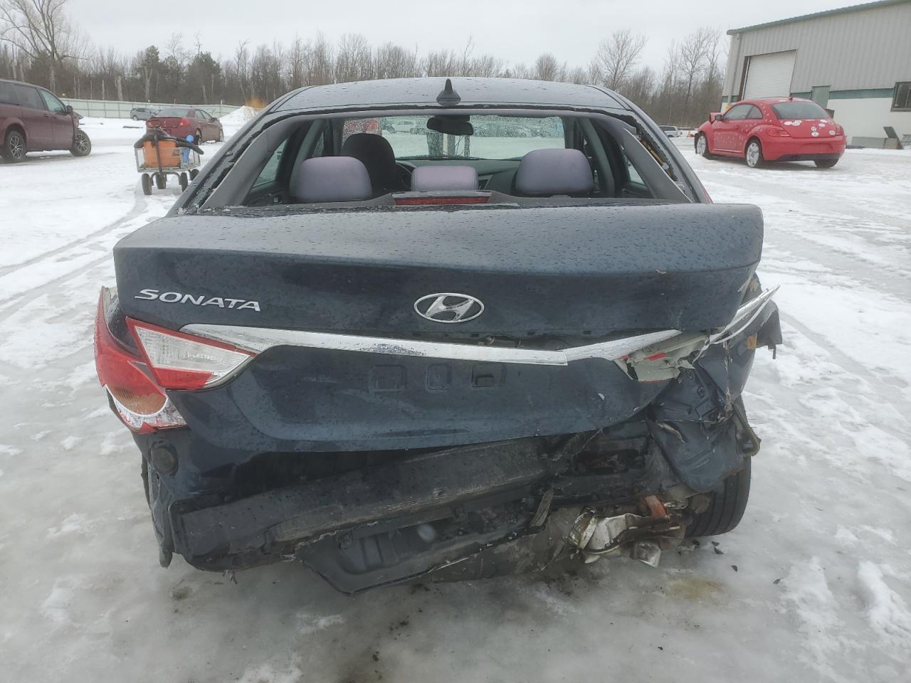 2012 Hyundai Sonata - Image 6