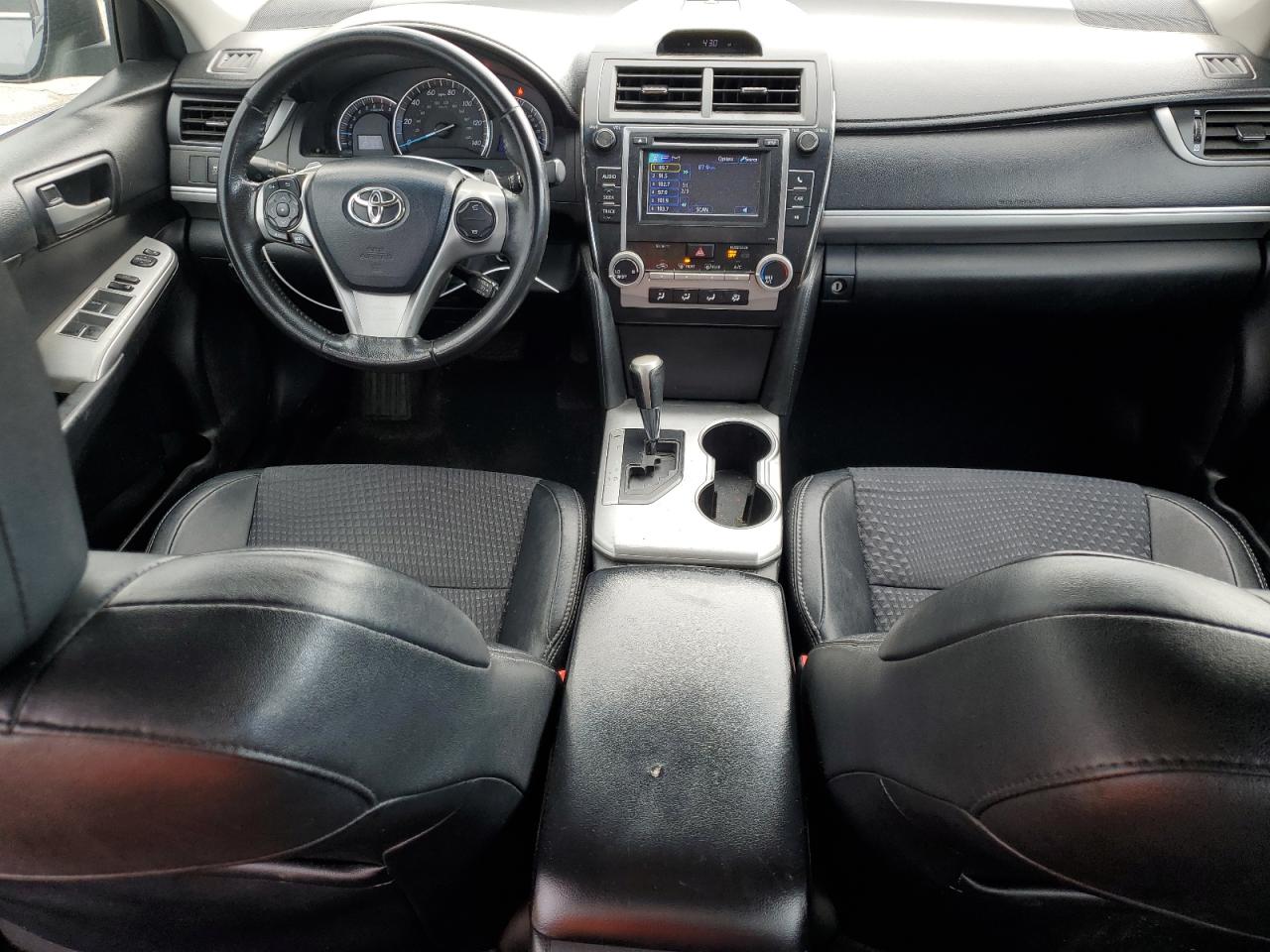 2013 Toyota Camry - Image 8