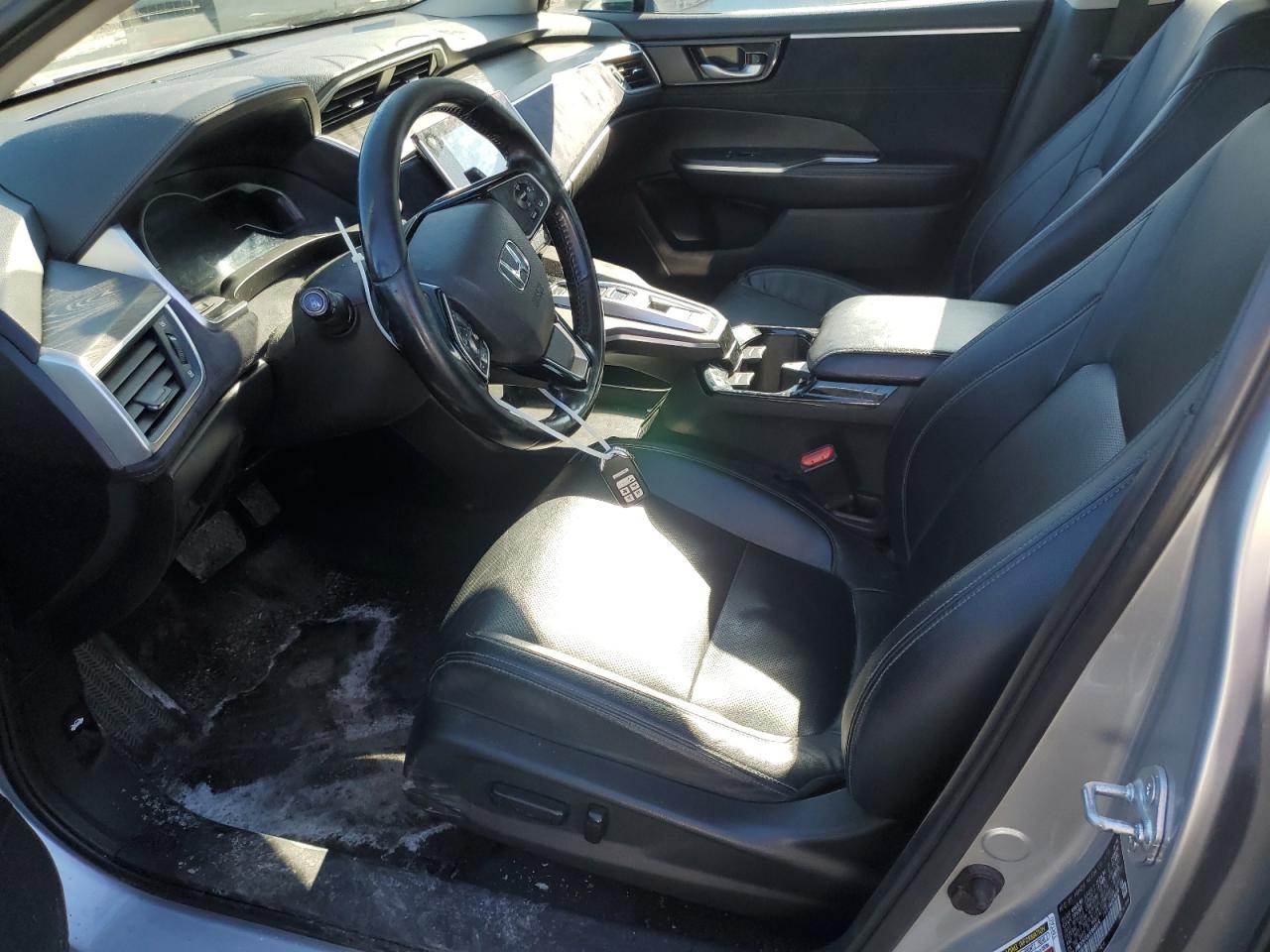 2018 Honda Clarity Touring VIN: JHMZC5F38JC009816 Lot: 45577855