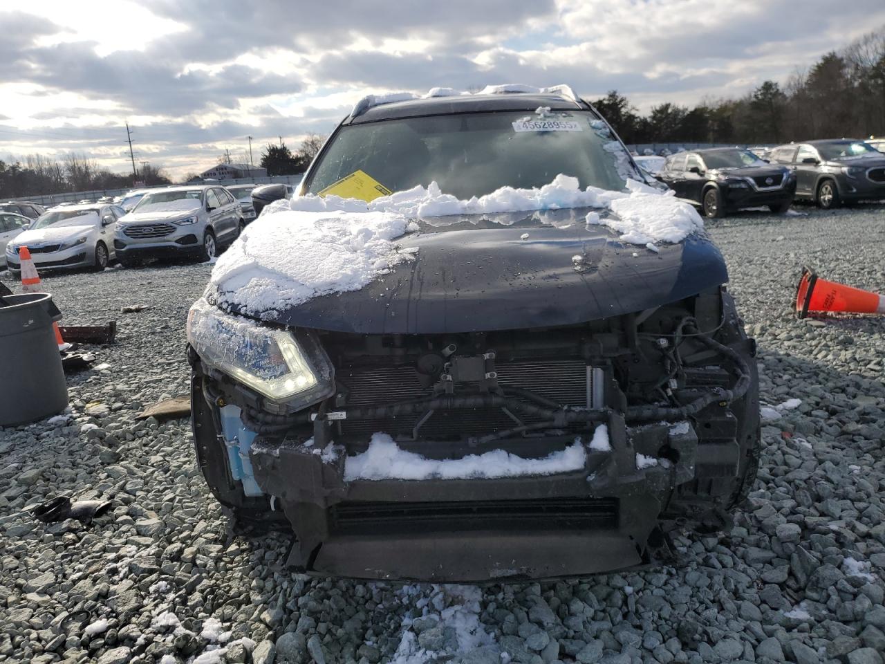 JN8AT2MV8JW307755 NISSAN ROGUE 2018