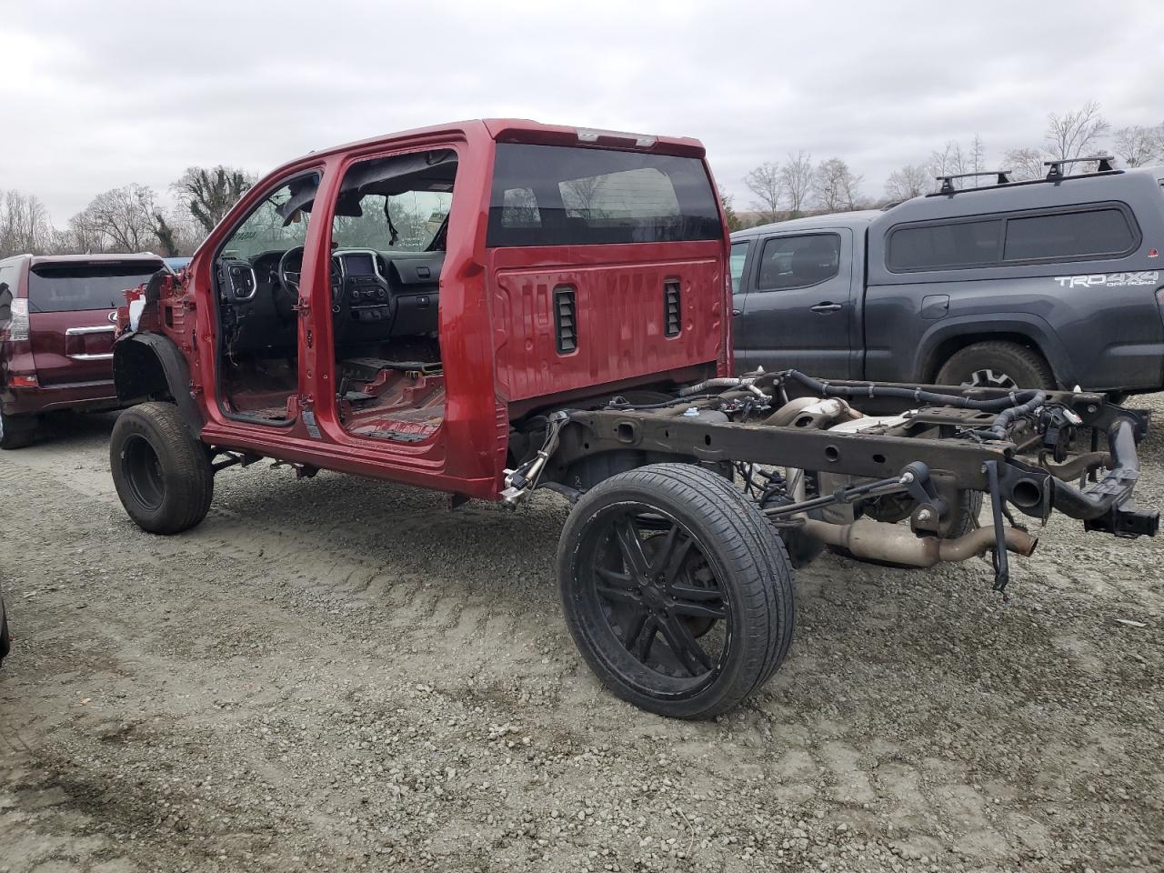 2021 Chevrolet Silverado - Image 2
