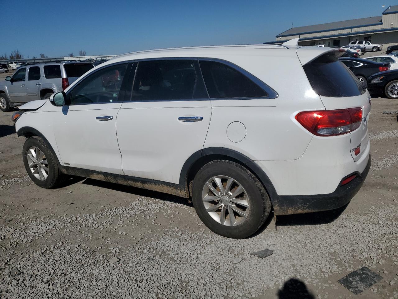 2017 Kia Sorento - Image 2
