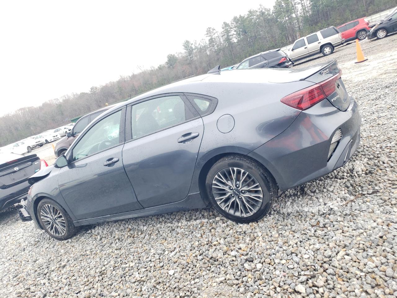 2023 Kia Forte - Image 2