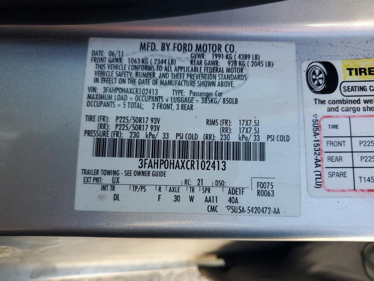 2012 Ford Fusion - Image 13