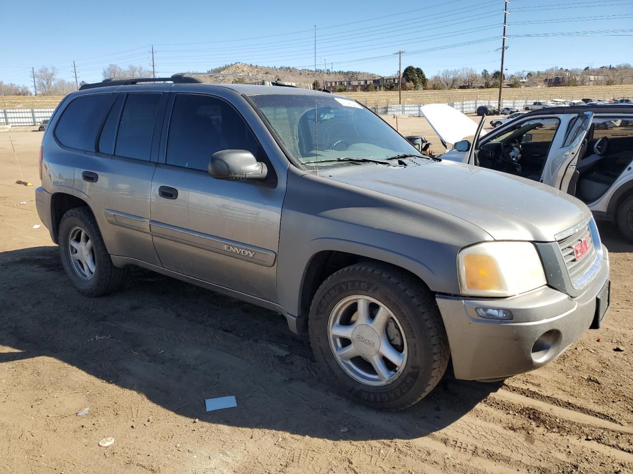 2005 GMC Envoy - Image 4